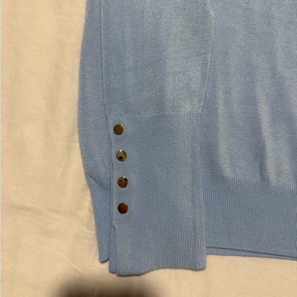 ZARA basic buttoned knit sweater - Picture 2 of 4